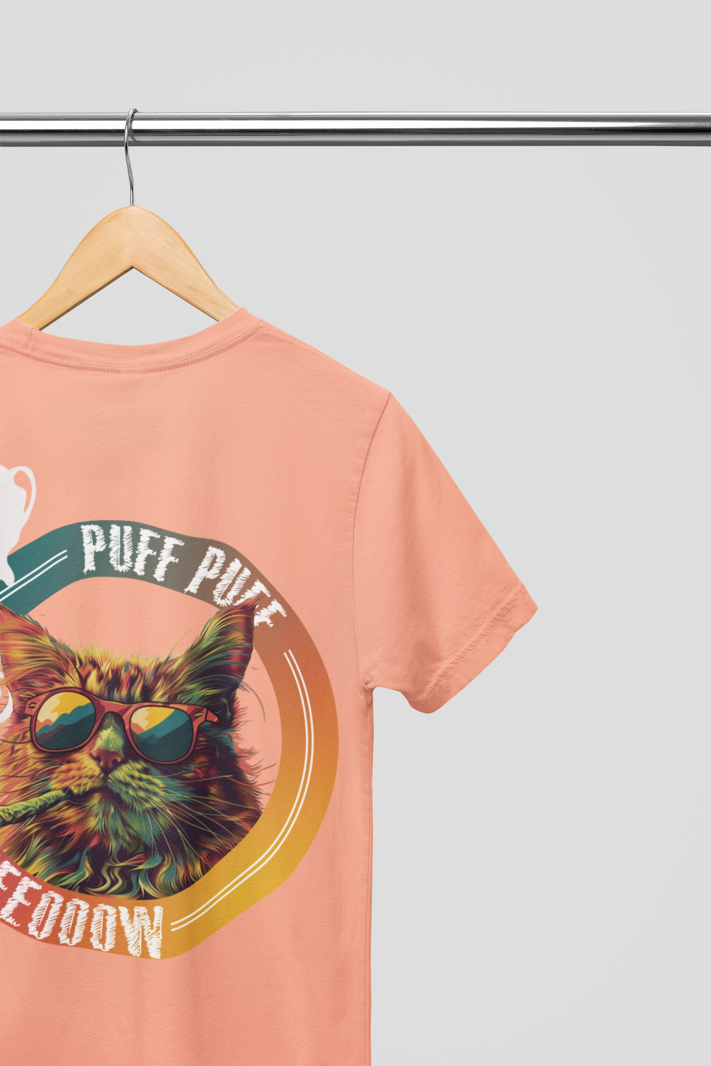 T-Shirt - Puffy Cat